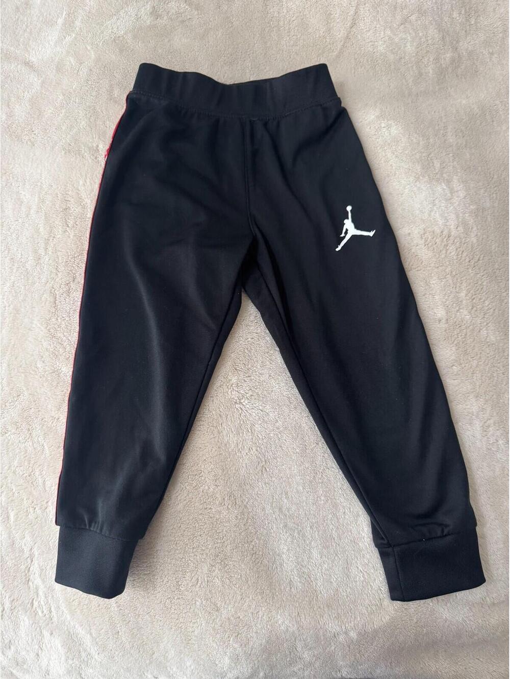 Air Jordan Boys Black Red Jogger Sweatpants 3T